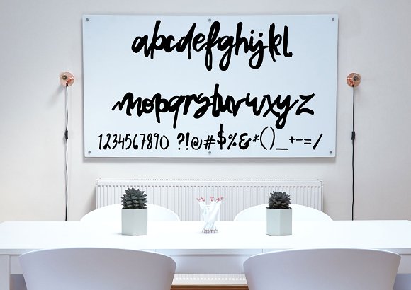 Snap Dragon Script Font