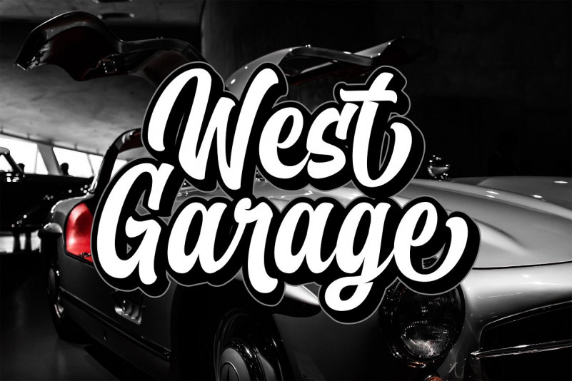 Brayles Bold Script Font