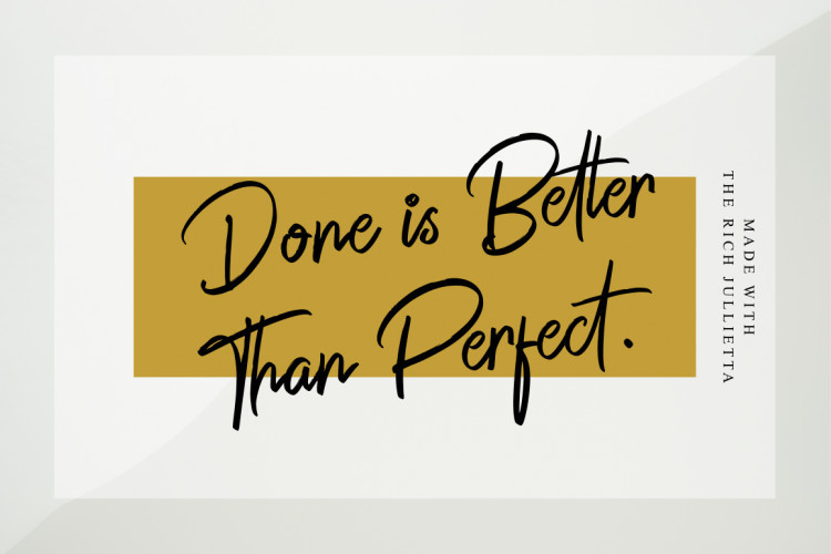 The Rich Jullietta Script Font
