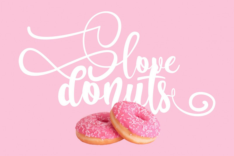 Augustha Script Font