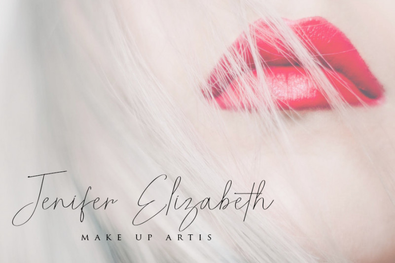 Pricillia Signature Font