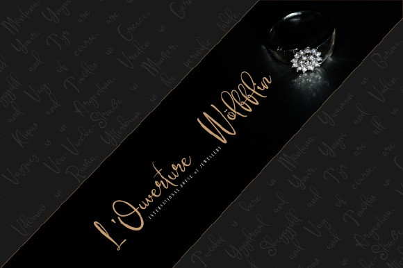 Zabarjad Calligraphy Font
