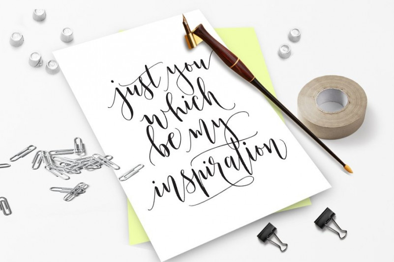 Mustica Script Font