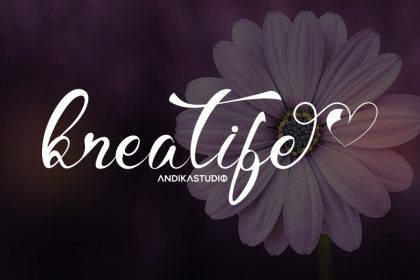 Kreatife Script Font