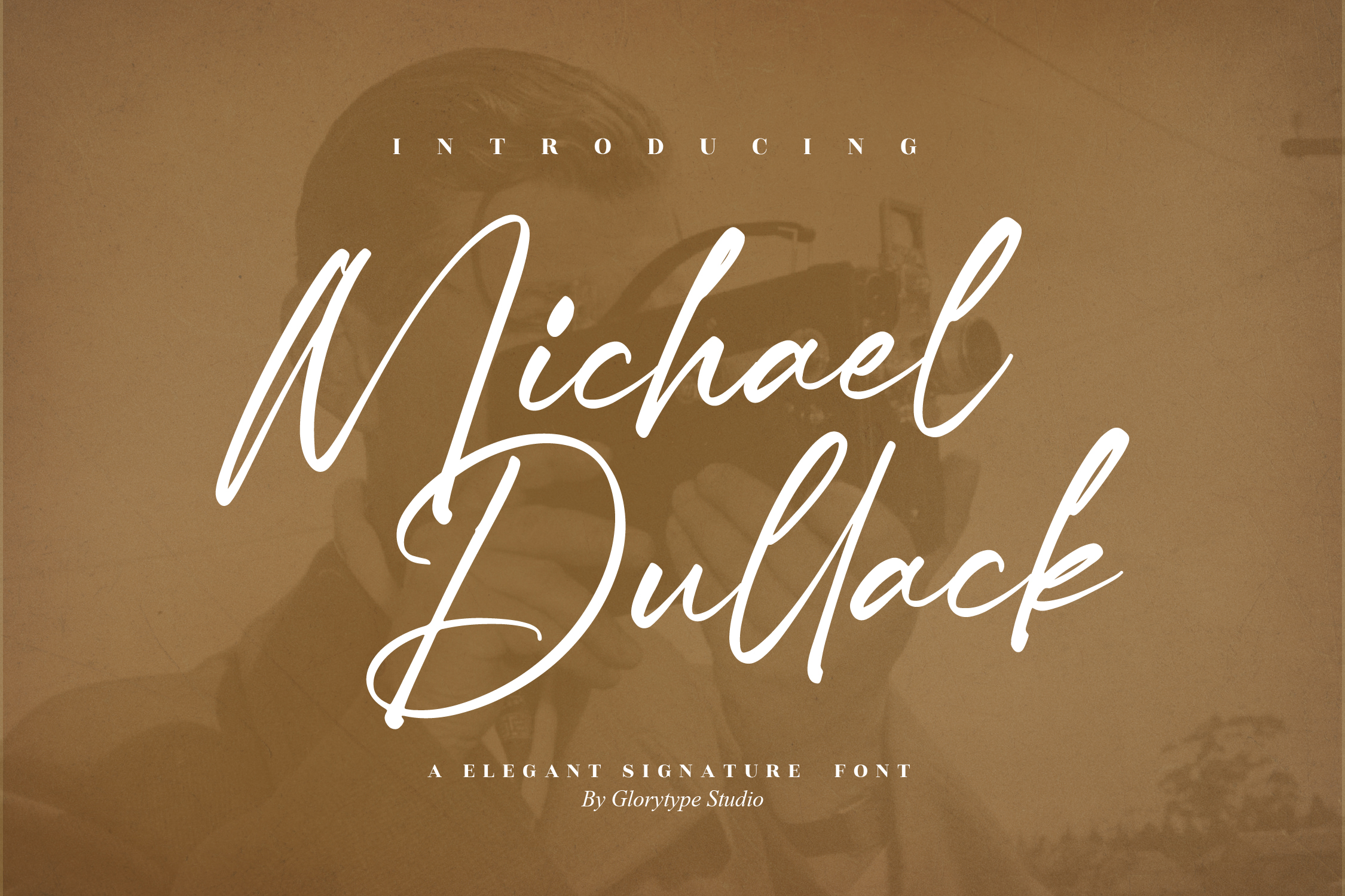 Michael Dullack Script Font